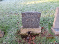 42. In loving memory of WILLIAM HENRY HOLLOWAY died 11th February 1950 aged 85 years. Rest in the Lord.